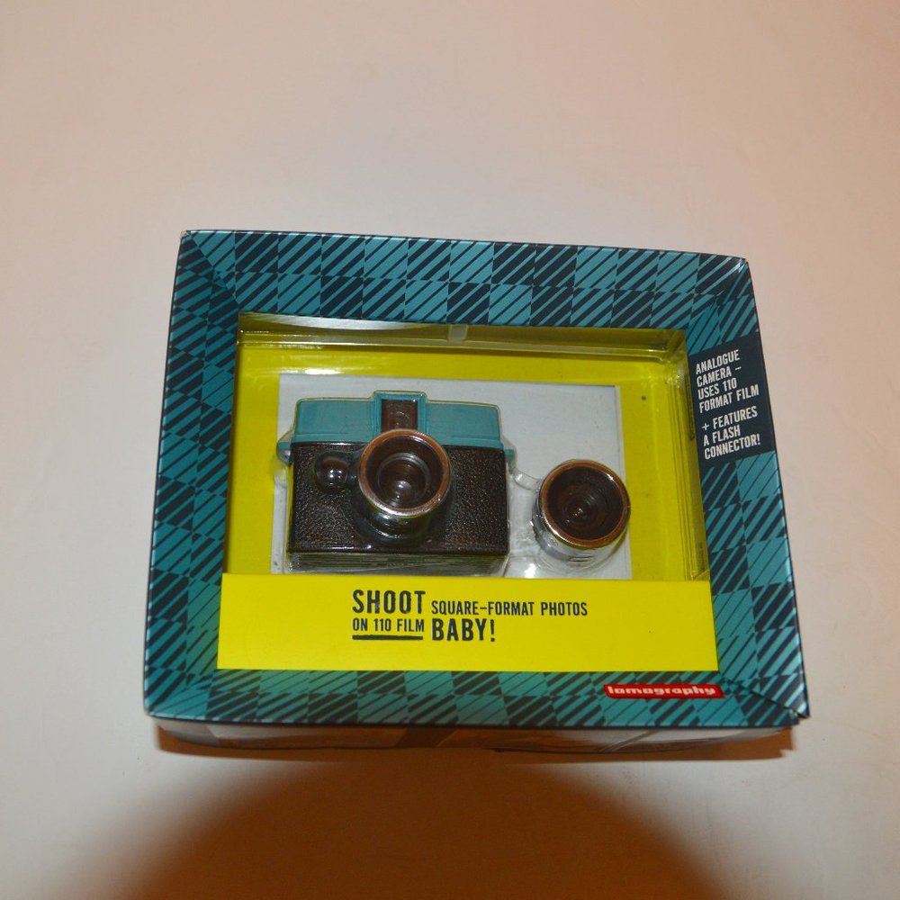 DIANA BABY FILM CAMERA